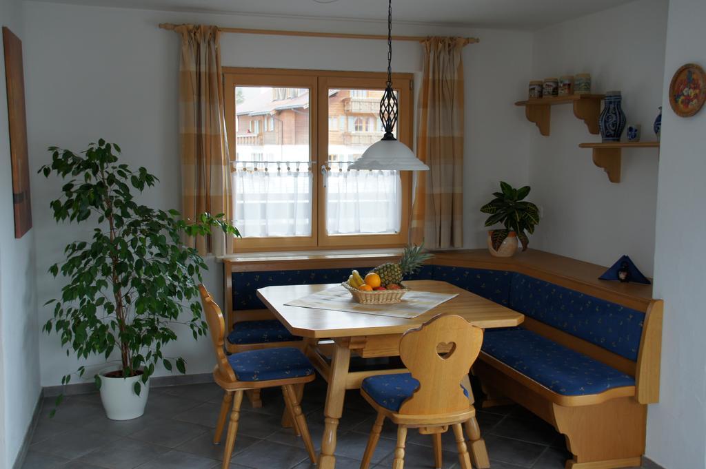 Ferienwohnungen Ellen Mueller Fischen im Allgaeu Room photo